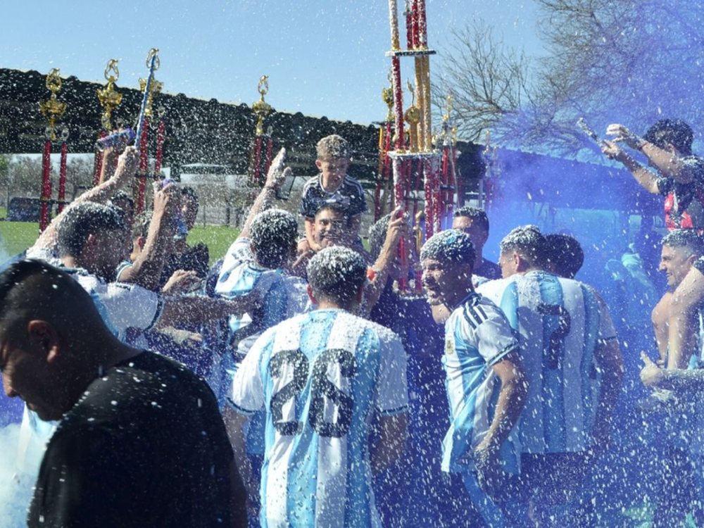 Festejo de campeones del Torneo Apertura 2026